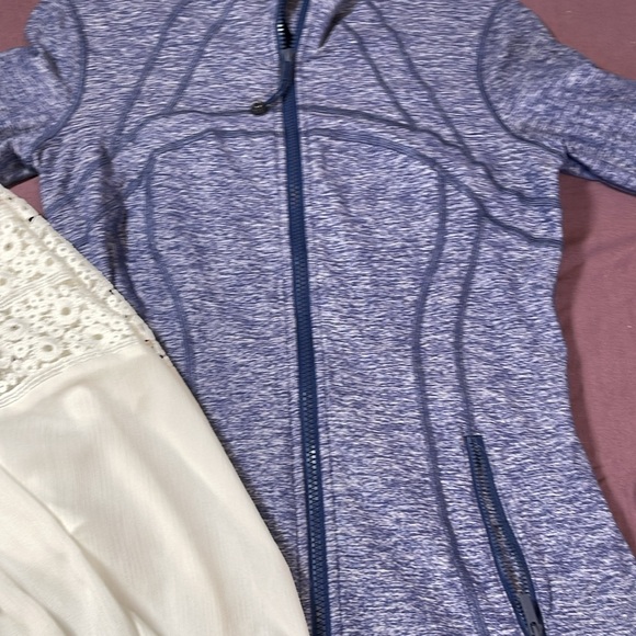 Lululemon Define Jacket *Rulu - size 8 - in Heathered Hero Blue - Picture 6 of 6